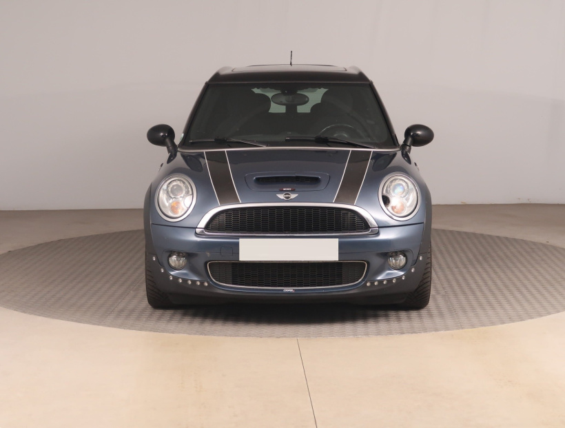 MINI Clubman, 2010