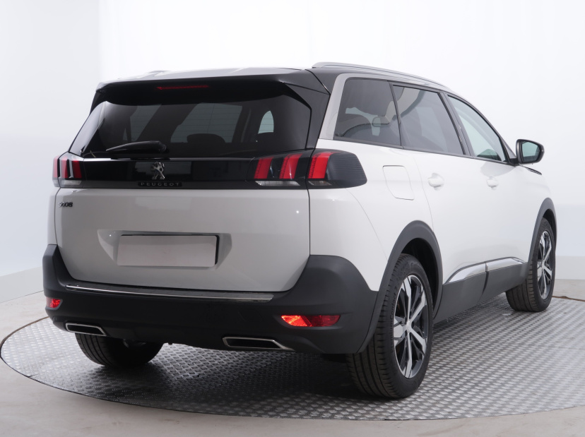 Peugeot 5008, 2019