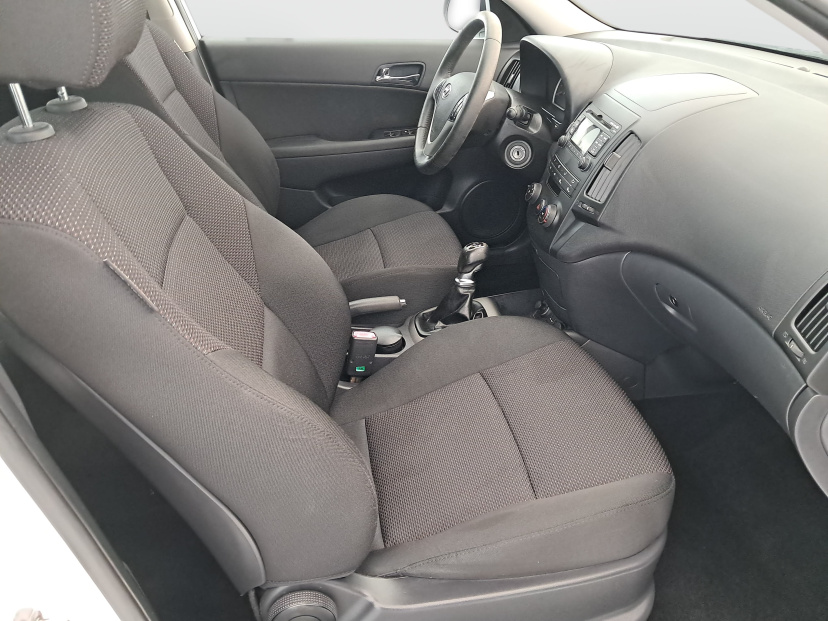 Hyundai i30, 2011