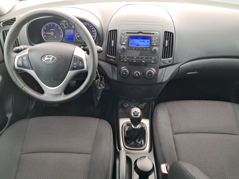 Hyundai i30, 2011