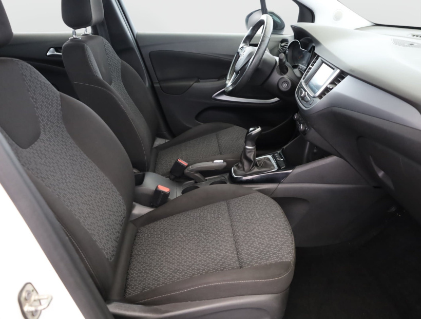 Opel Crossland, 2018