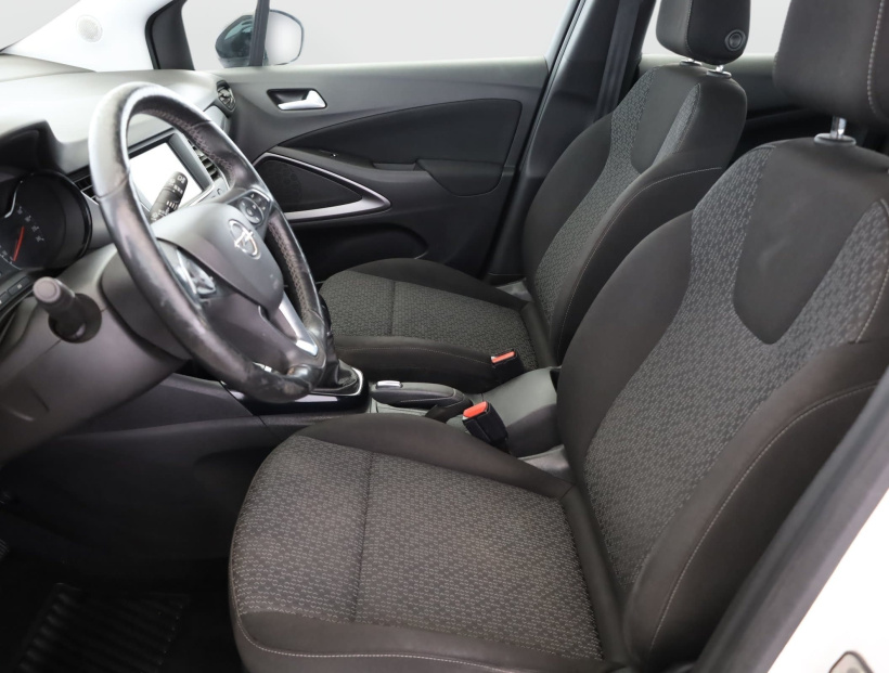 Opel Crossland, 2018