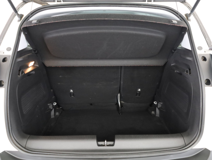 Opel Crossland, 2018