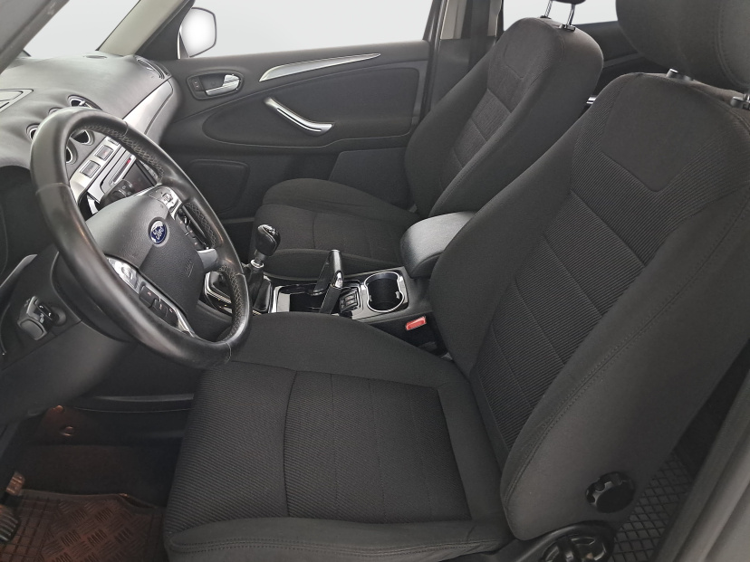 Ford S-Max, 2011