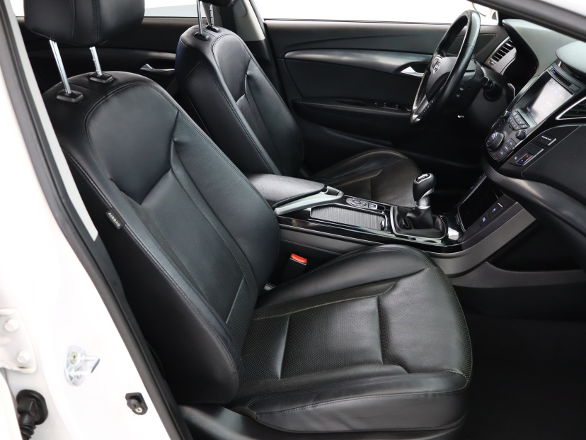 Hyundai i40, 2016