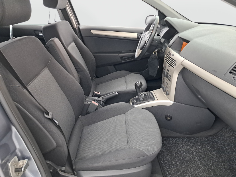 Opel Astra, 2007