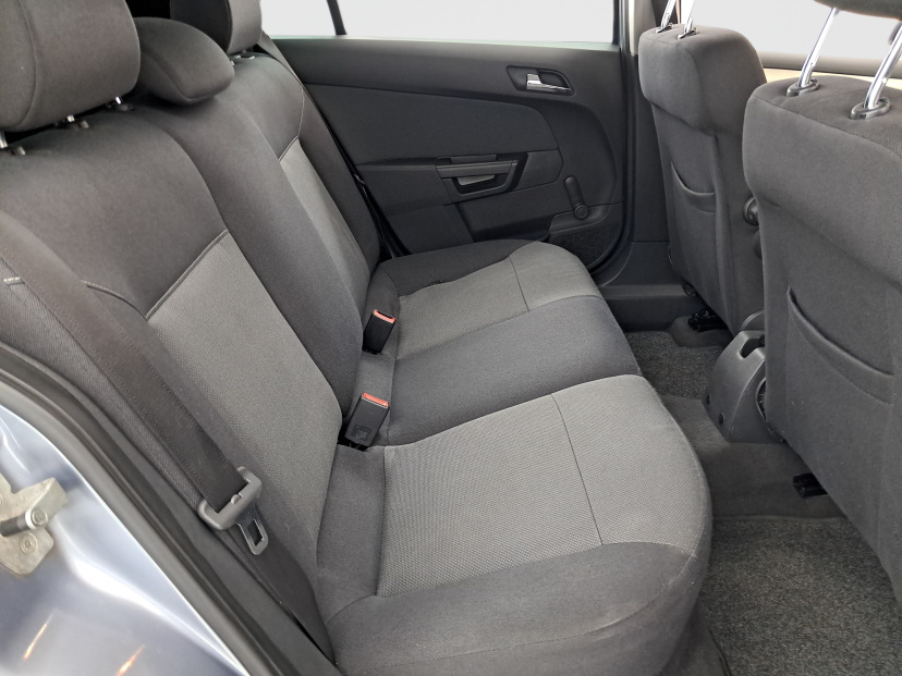 Opel Astra, 2007