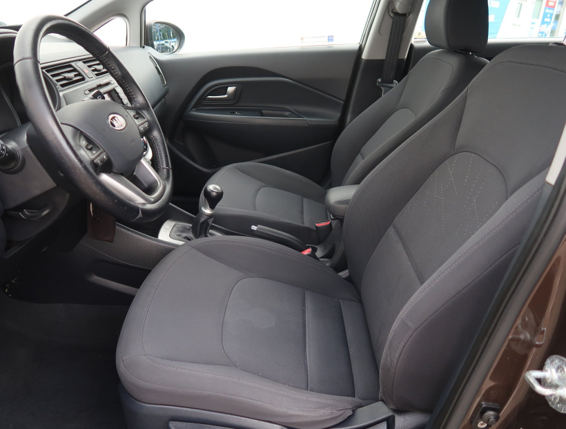 Kia Rio, 2012