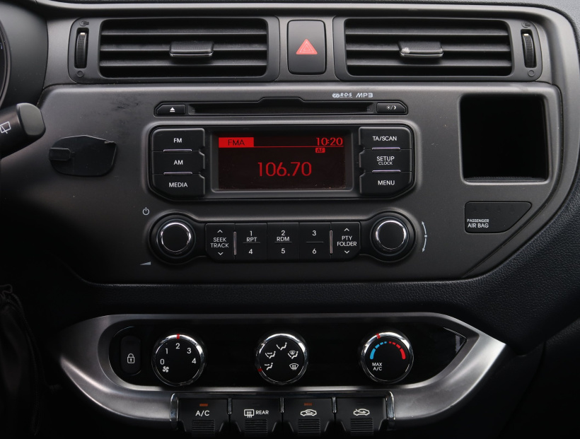 Kia Rio, 2012
