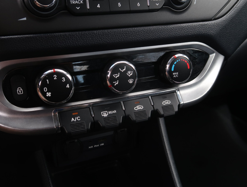 Kia Rio, 2012