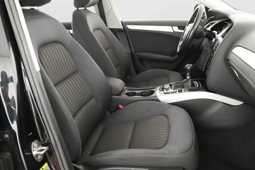 Audi A4, 2011