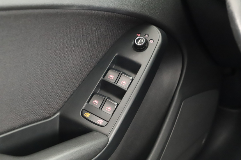Audi A4, 2011