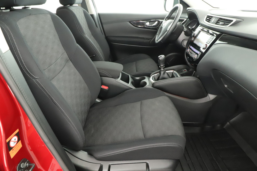 Nissan Qashqai, 2016