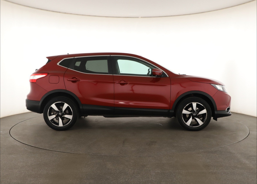 Nissan Qashqai, 2016
