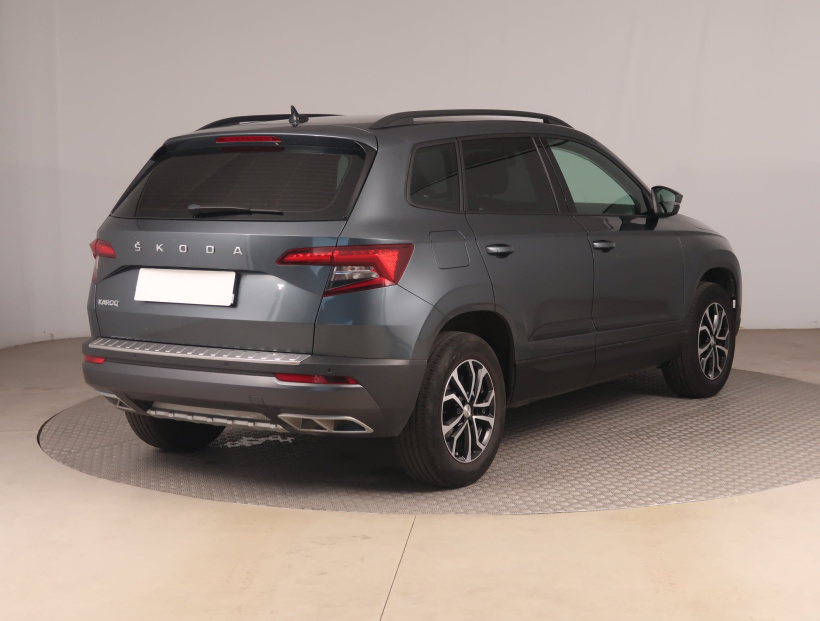 Škoda Karoq, 2021