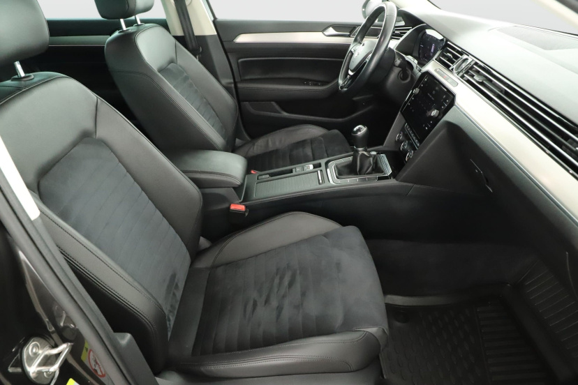 Volkswagen Passat, 2018