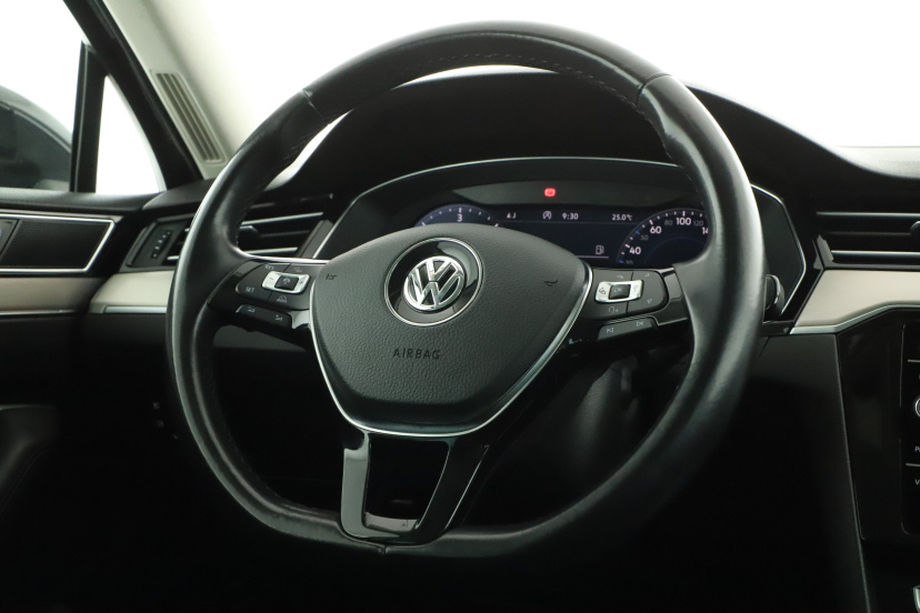 Volkswagen Passat, 2018