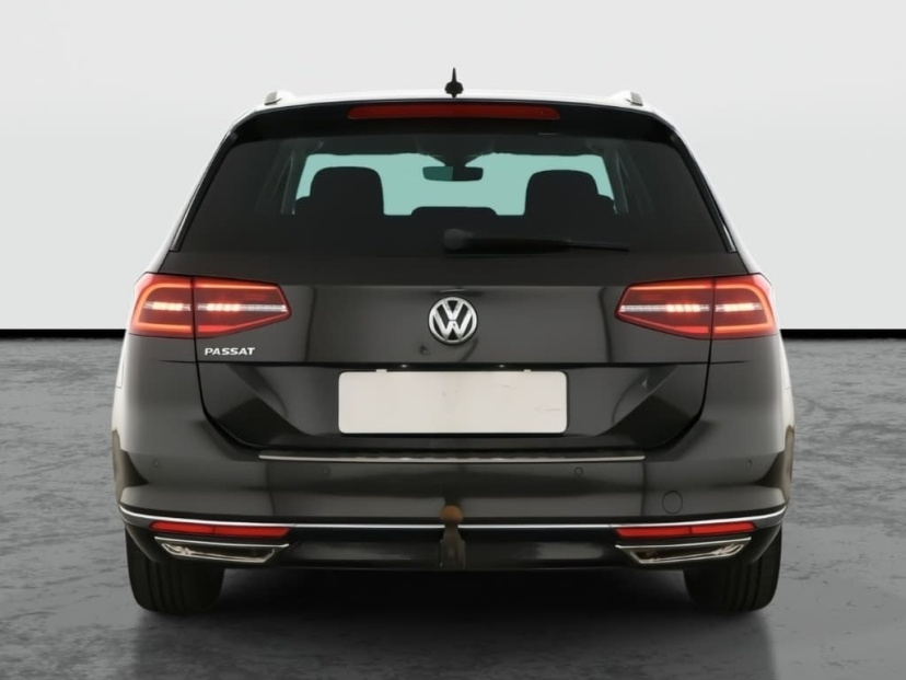 Volkswagen Passat, 2018