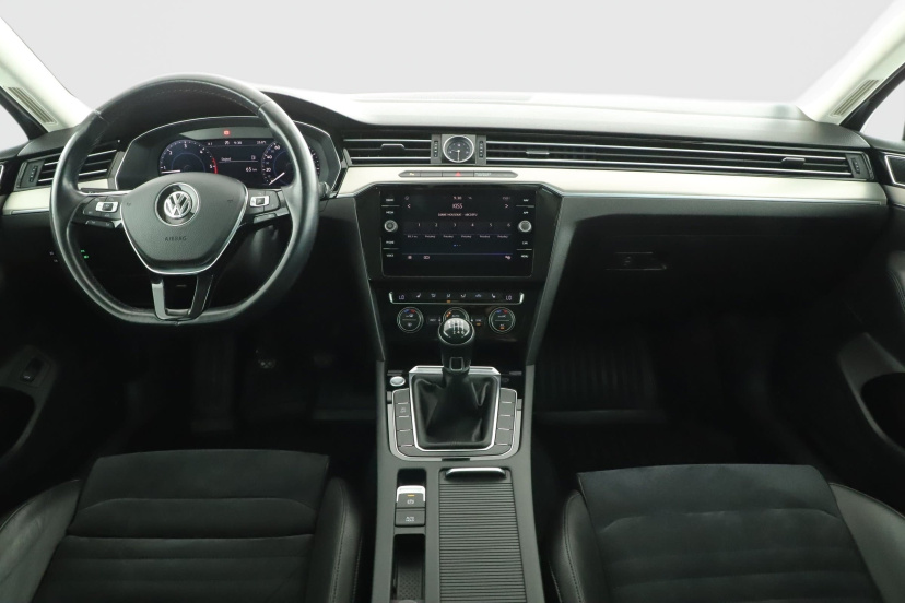 Volkswagen Passat, 2018