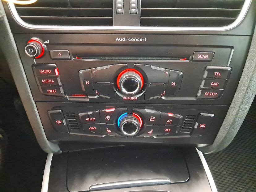 Audi A4, 2011