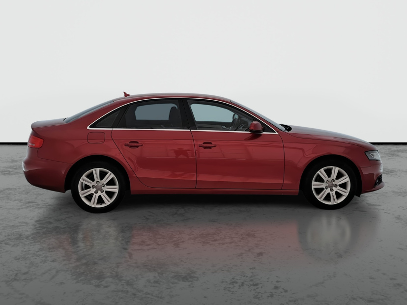 Audi A4, 2011