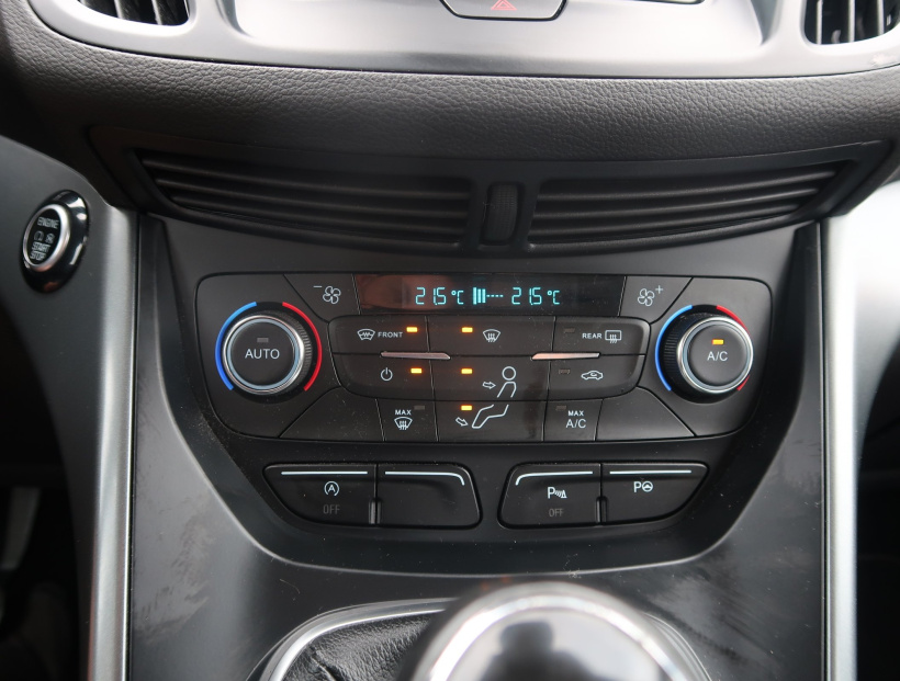 Ford Kuga, 2018