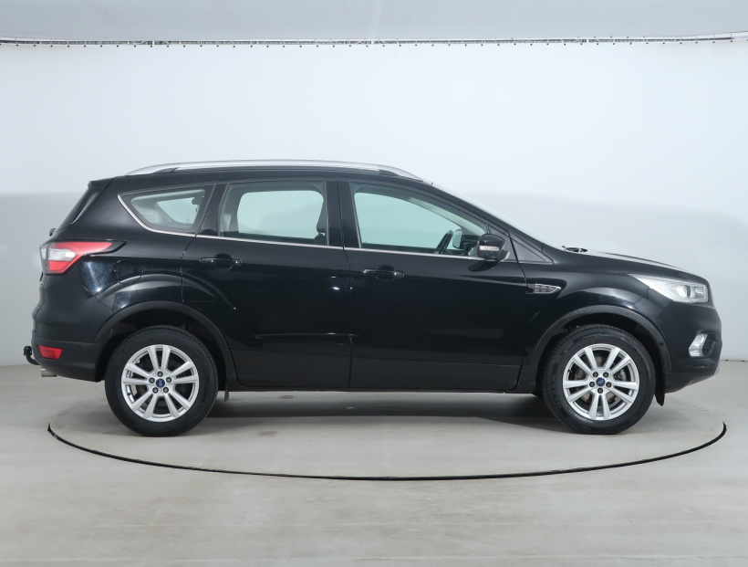 Ford Kuga, 2018