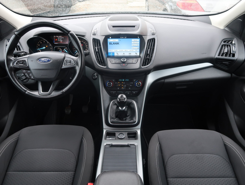 Ford Kuga, 2018