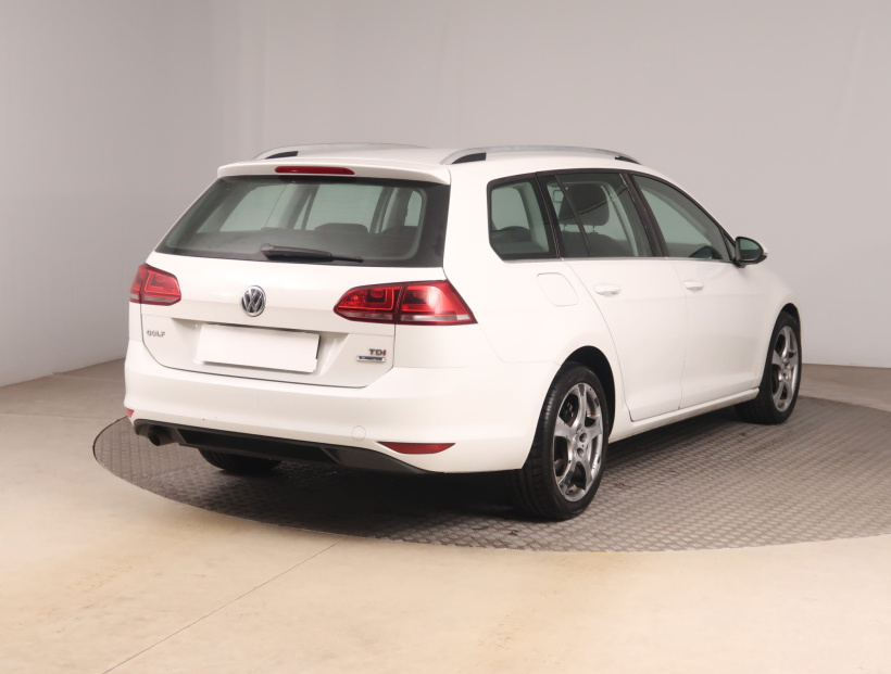 Volkswagen Golf, 2014