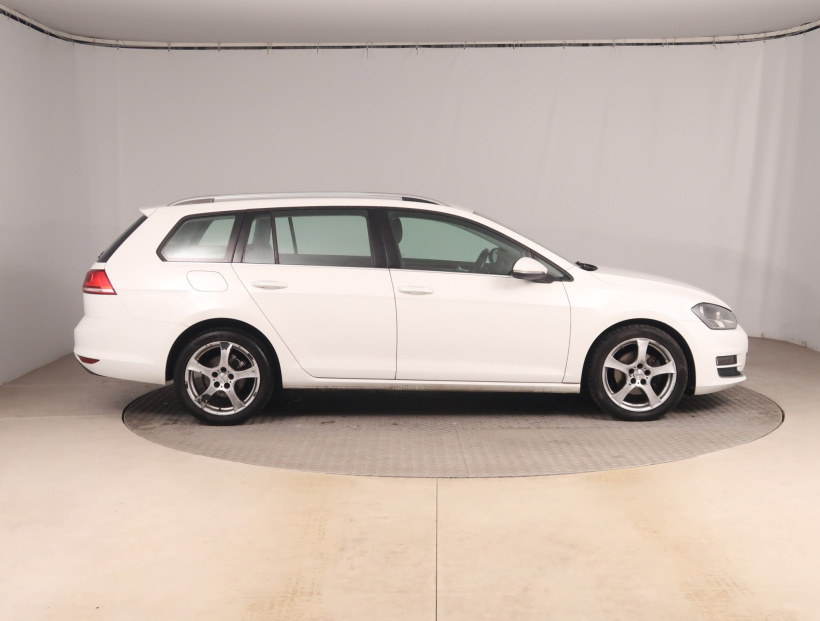 Volkswagen Golf, 2014