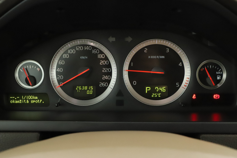 Volvo XC90, 2010