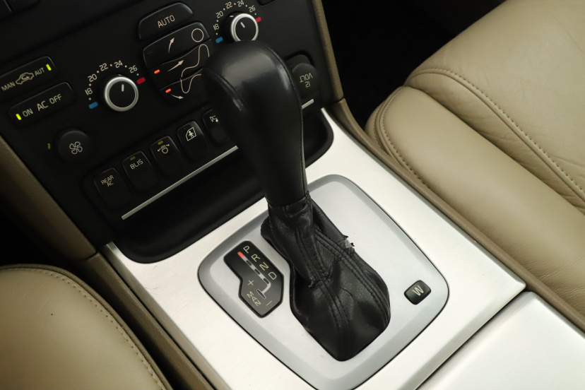 Volvo XC90, 2010