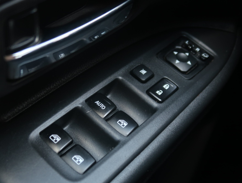 Mitsubishi Outlander, 2016