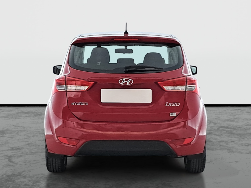 Hyundai ix20, 2012