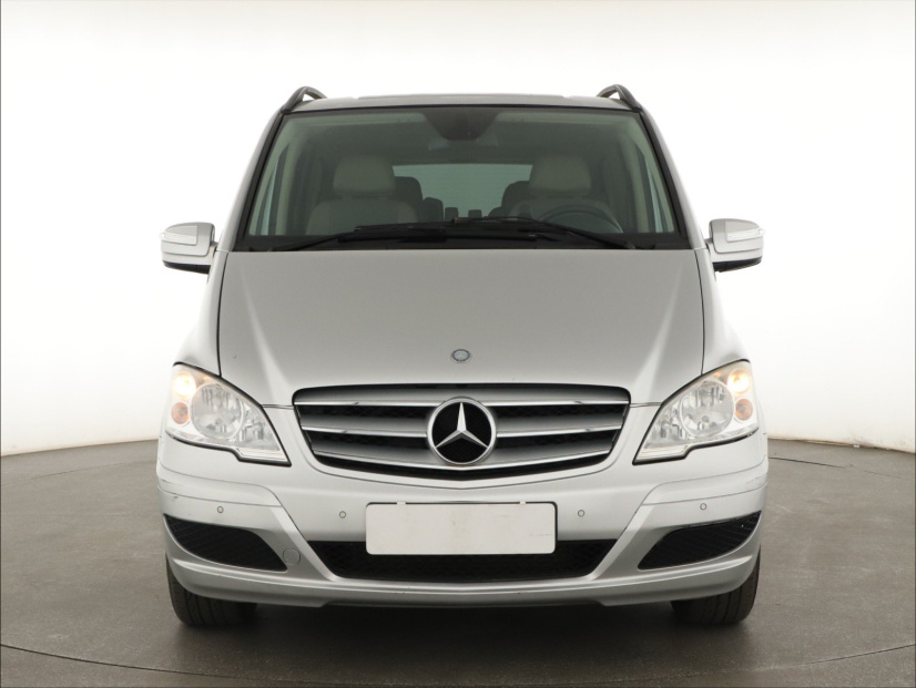 Mercedes-Benz Viano, 2010