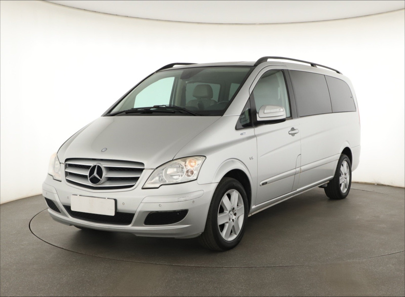 Mercedes-Benz Viano, 2010