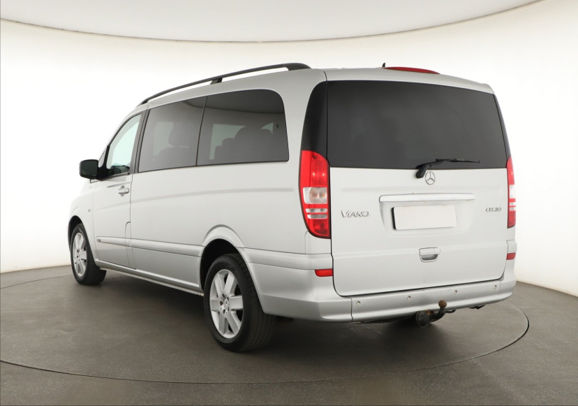 Mercedes-Benz Viano, 2010
