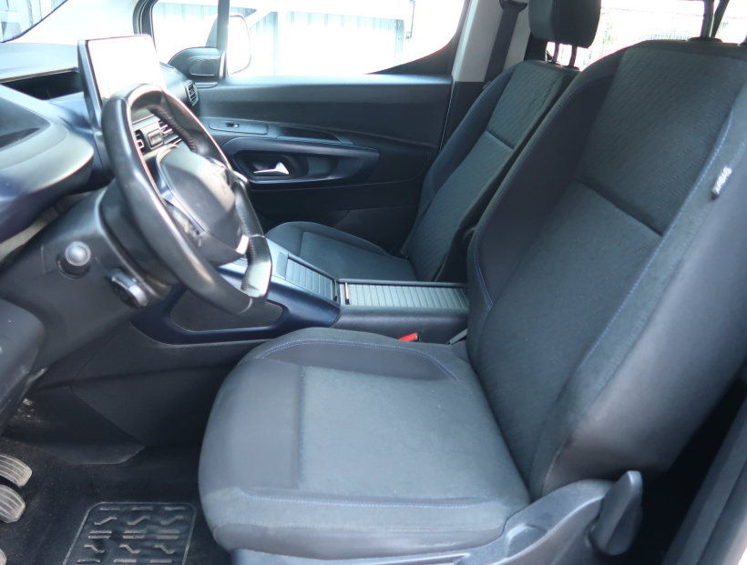 Peugeot Rifter, 2019