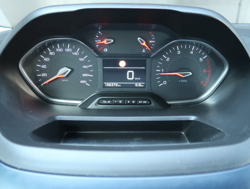 Peugeot Rifter, 2019