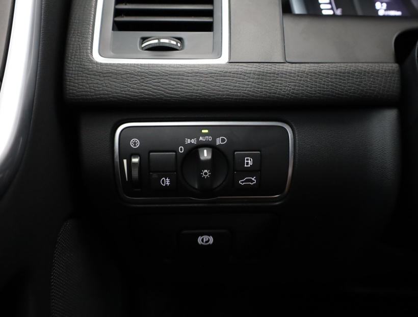 Volvo XC60, 2014
