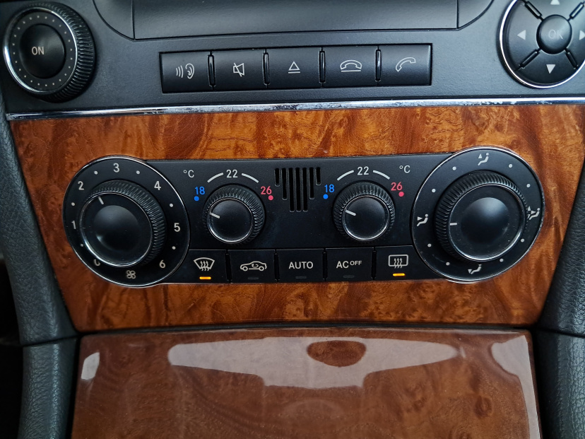 Mercedes-Benz CLK, 2005