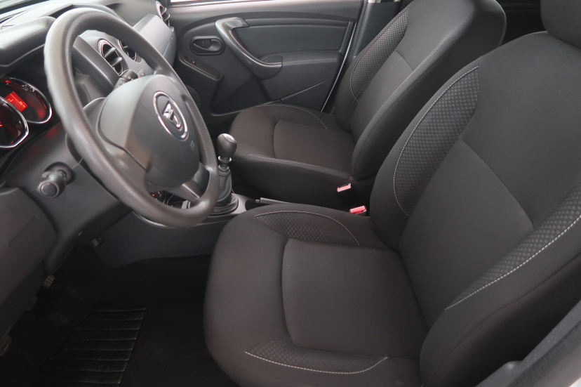 Dacia Duster, 2016