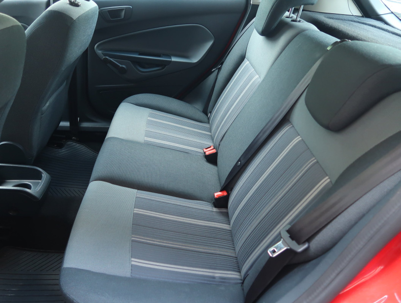 Ford Fiesta, 2010