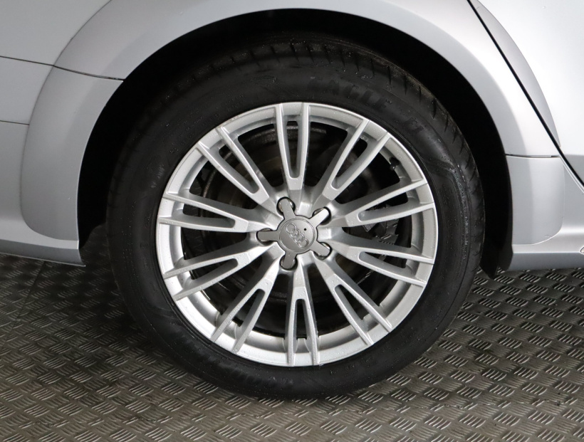 Audi A4 Allroad, 2015