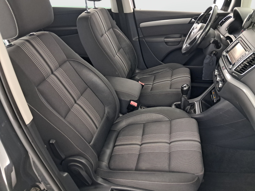 Volkswagen Sharan, 2012