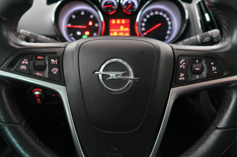 Opel Zafira Tourer, 2012