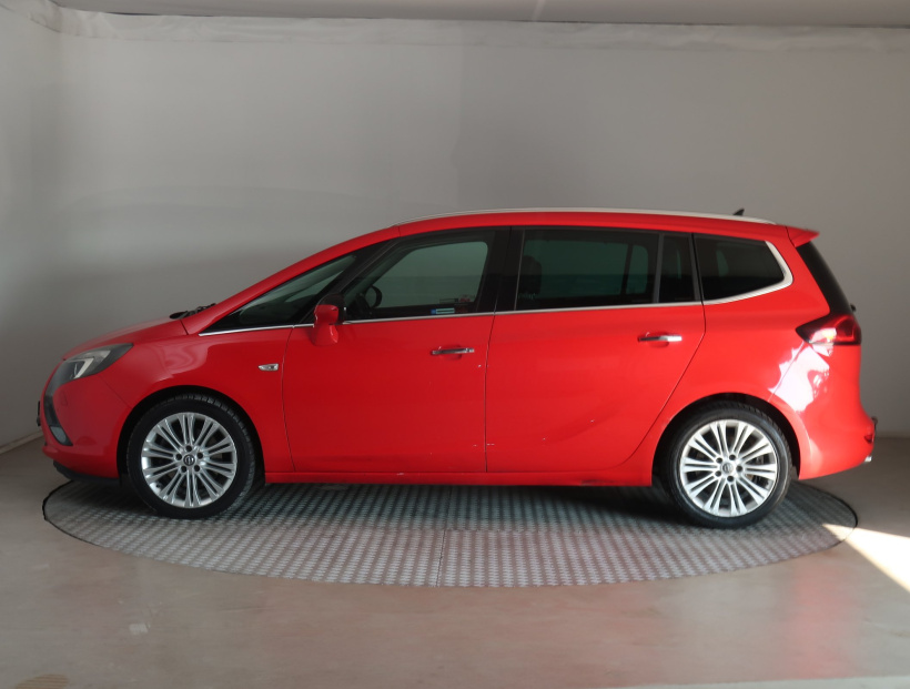 Opel Zafira Tourer, 2012