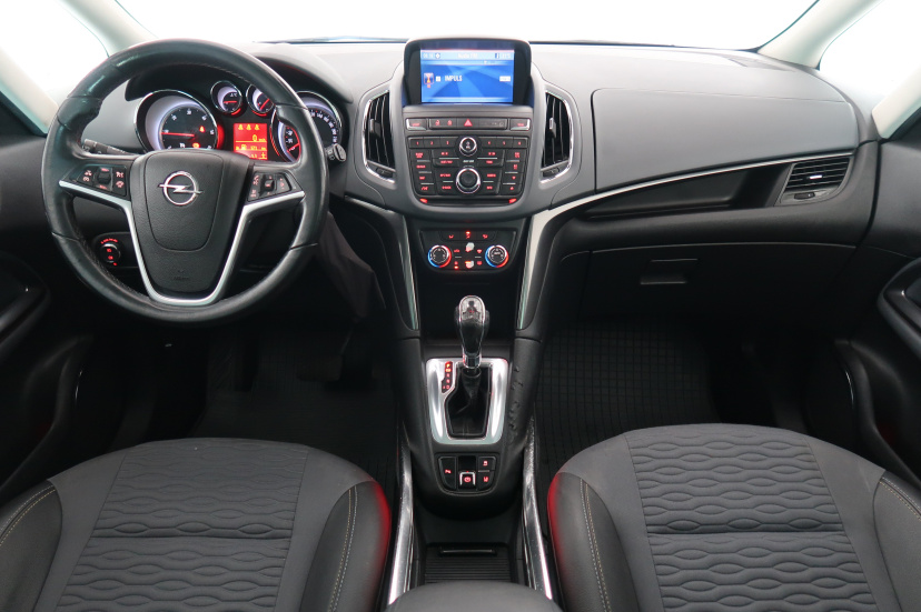 Opel Zafira Tourer, 2012
