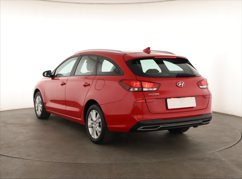 Hyundai i30, 2021