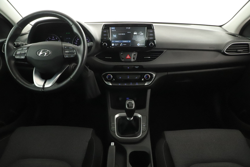 Hyundai i30, 2021